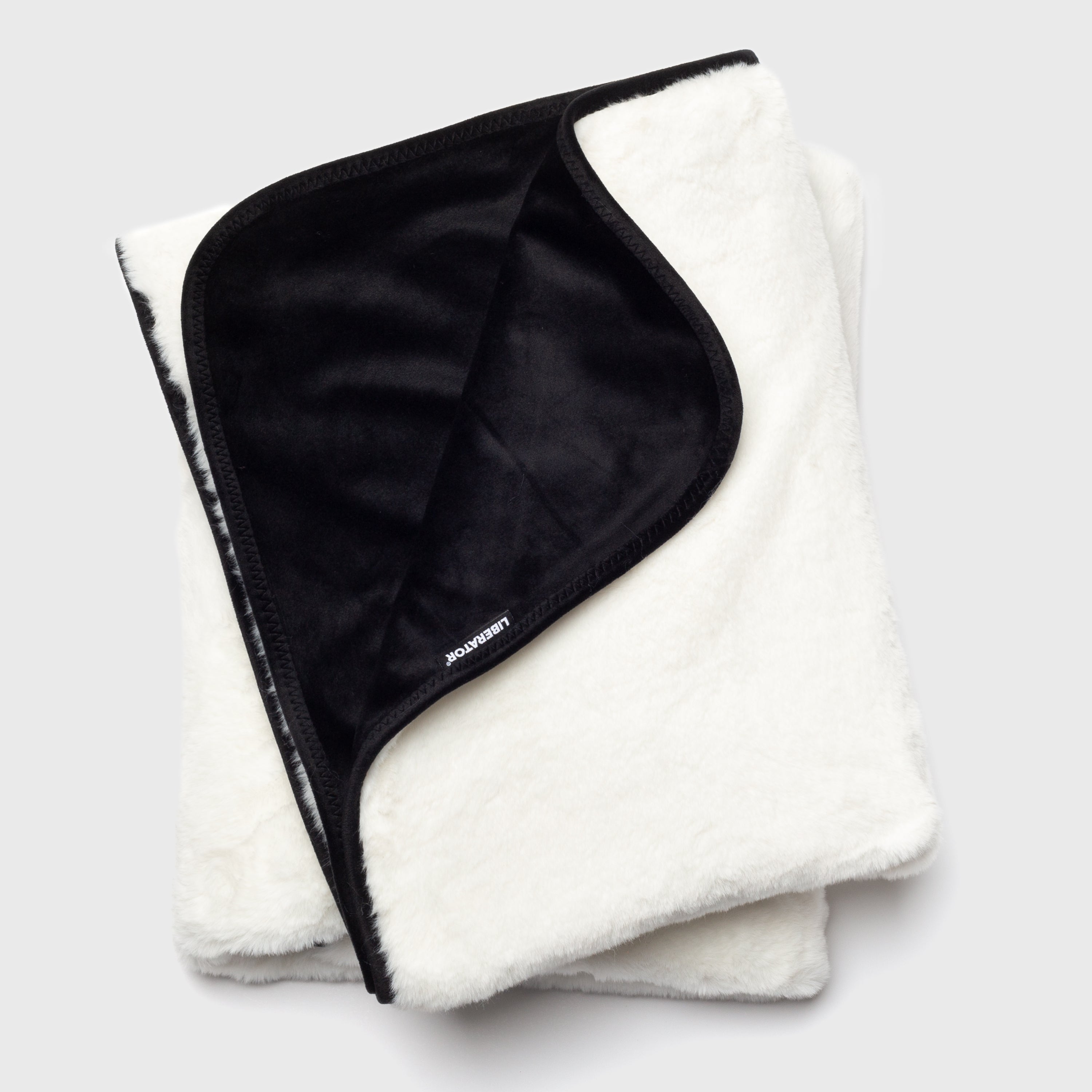 Fascinator Throw – Faux Fur